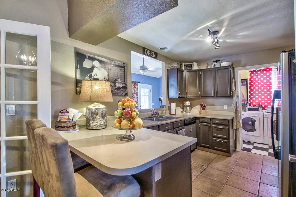 1043 E Sequoia Dr, Phoenix, AZ 85024 photo 9