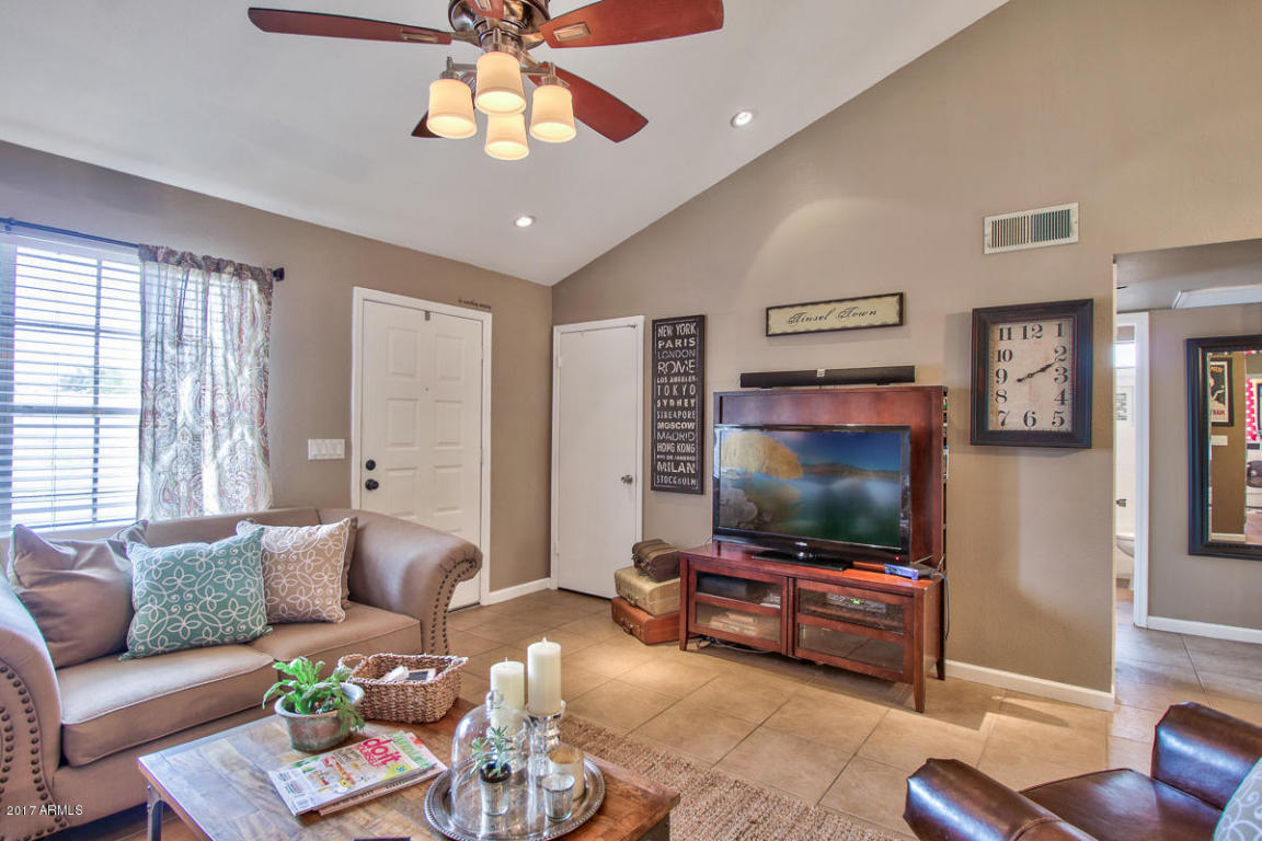 1043 E Sequoia Dr, Phoenix, AZ 85024 photo 6