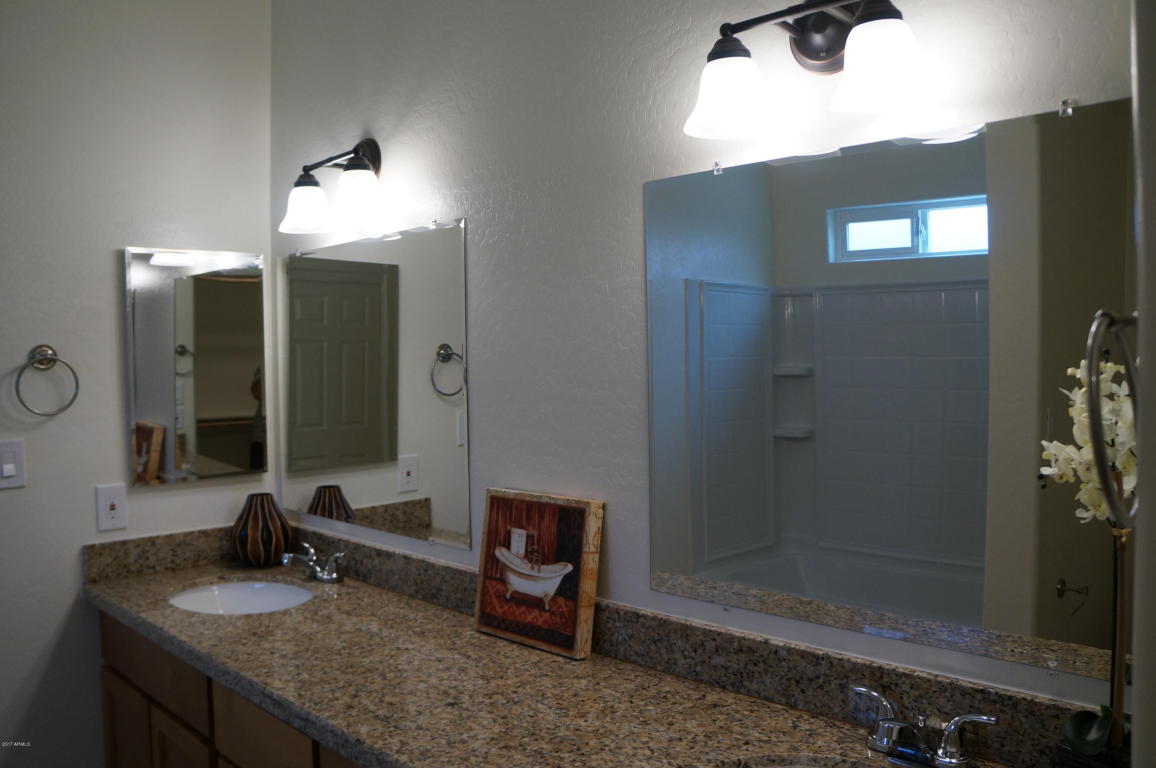 2229 E Pecan Rd, Phoenix, AZ 85040 photo 18