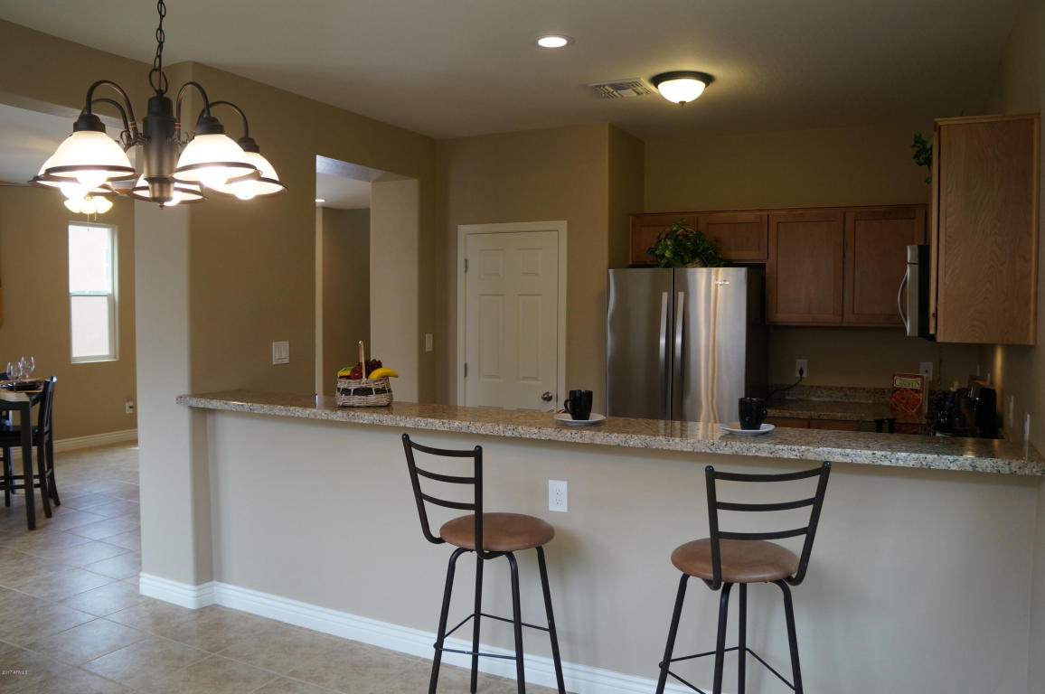 2229 E Pecan Rd, Phoenix, AZ 85040 photo 5