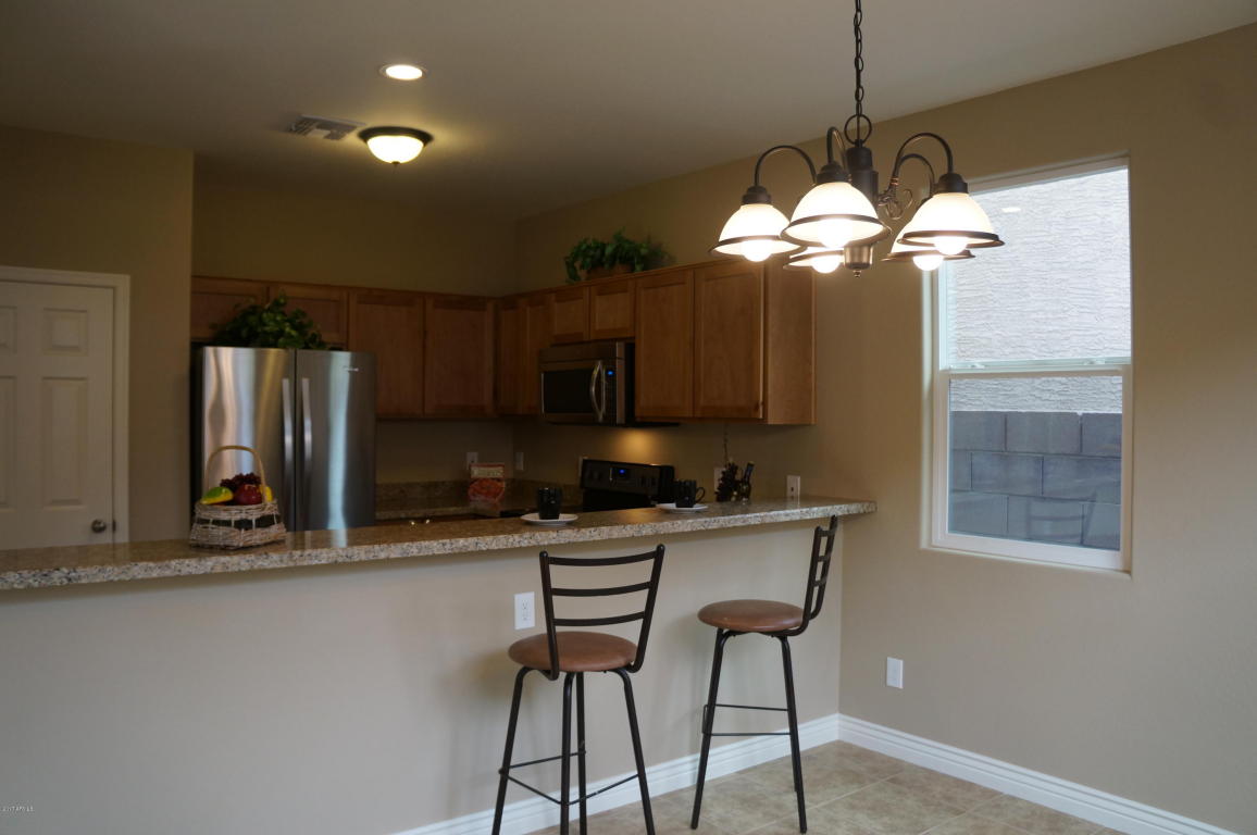2229 E Pecan Rd, Phoenix, AZ 85040 photo 4