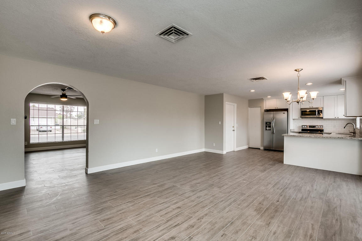 846 E Greenway St, Mesa, AZ 85203 photo 7