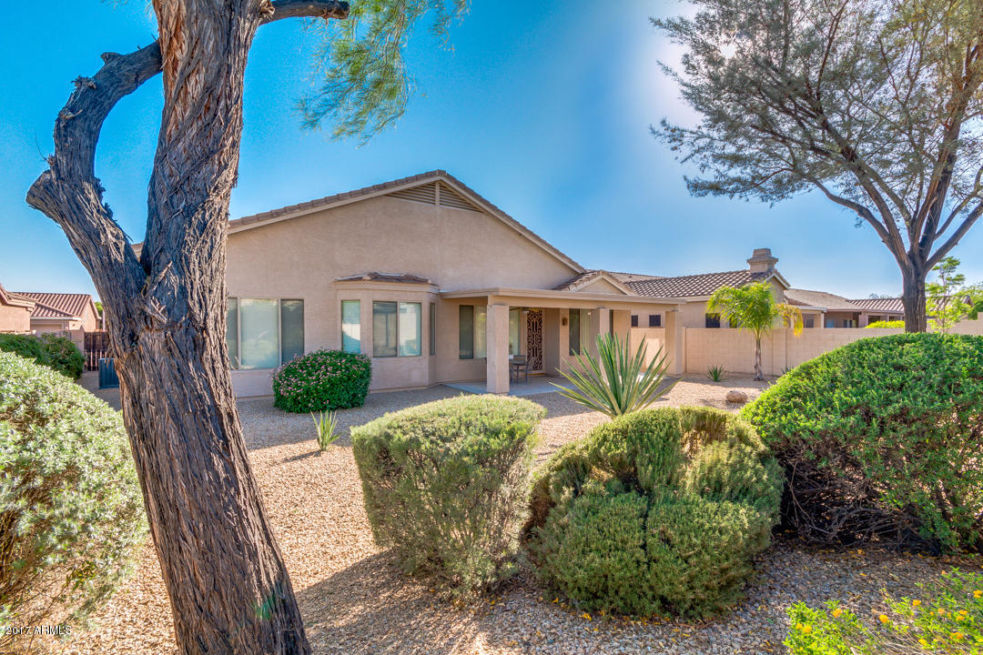 4704 E Robin Ln, Phoenix, AZ 85050 photo 40