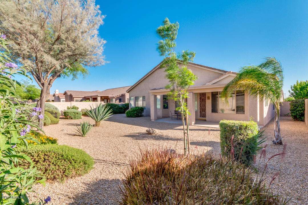 4704 E Robin Ln, Phoenix, AZ 85050 photo 42