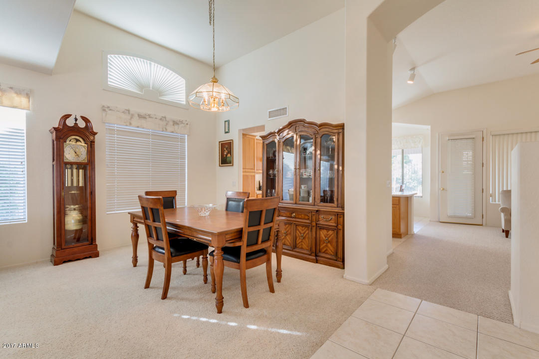 4704 E Robin Ln, Phoenix, AZ 85050 photo 21