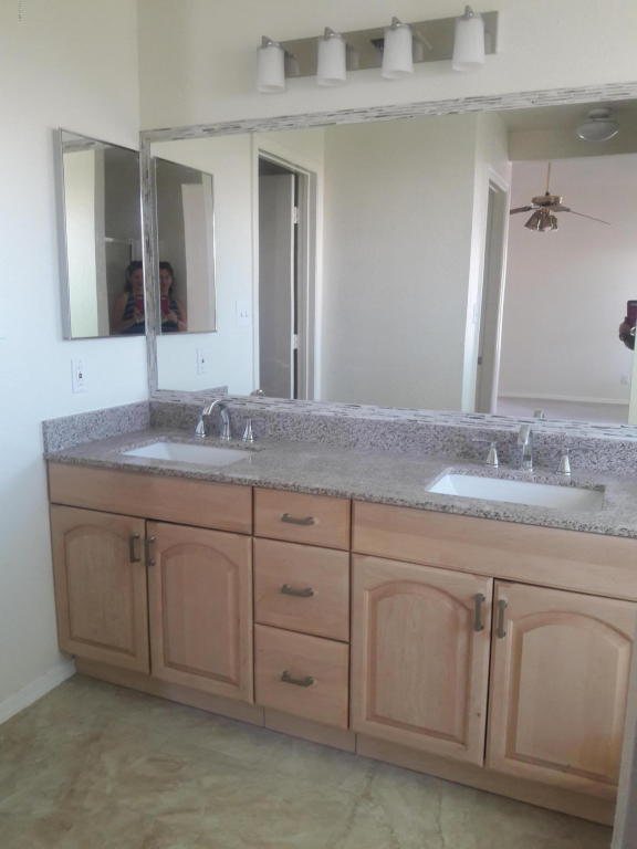 3118 E Kerry Ln, Phoenix, AZ 85050 photo 6