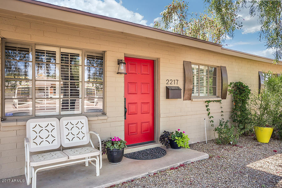 2217 E Sells Dr, Phoenix, AZ 85016 photo 2