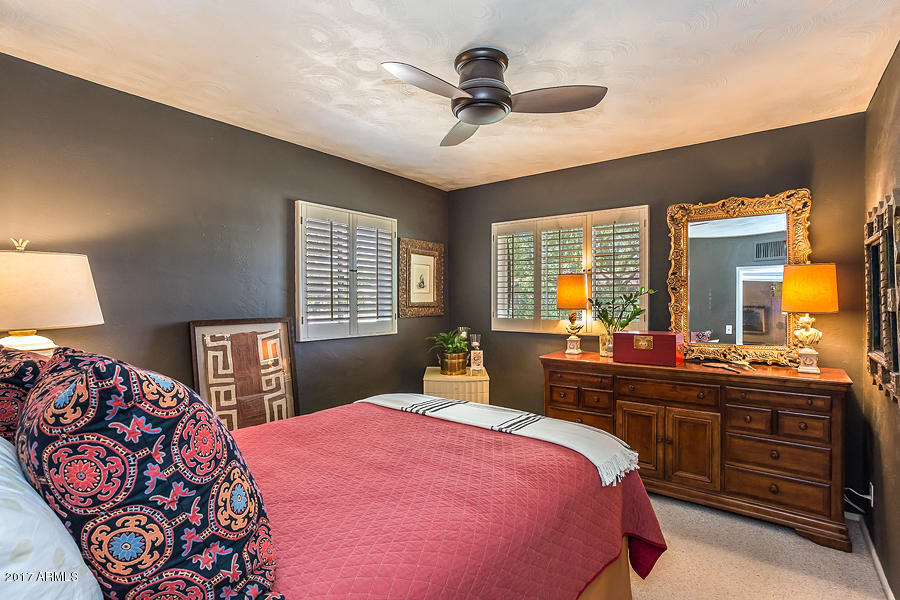 2217 E Sells Dr, Phoenix, AZ 85016 photo 10
