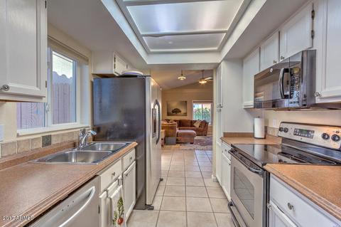 831 E Audrey Ln, Phoenix, AZ 85022 photo 7