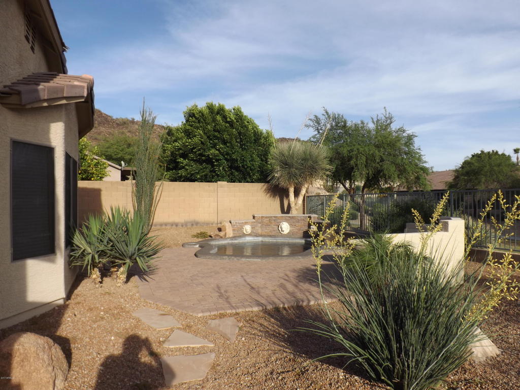 25838 N Singbush Loop, Phoenix, AZ 85083 photo 7