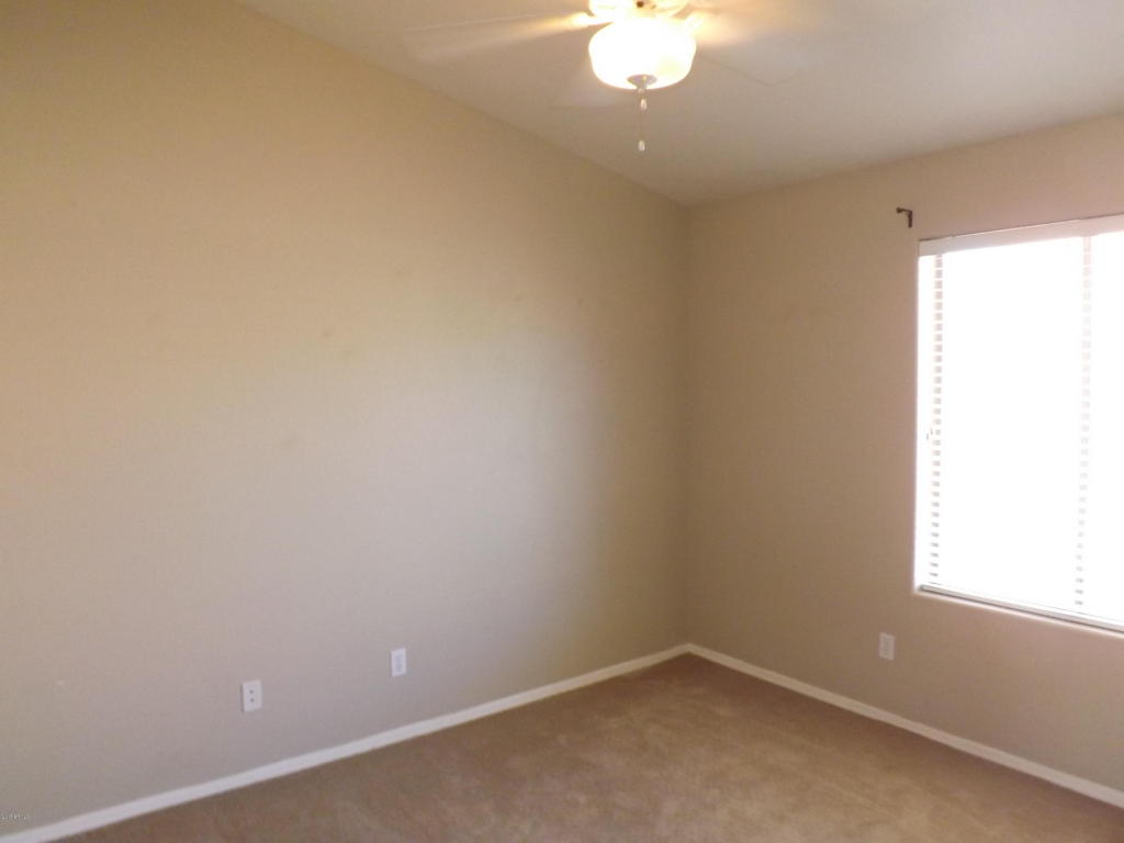 25838 N Singbush Loop, Phoenix, AZ 85083 photo 33