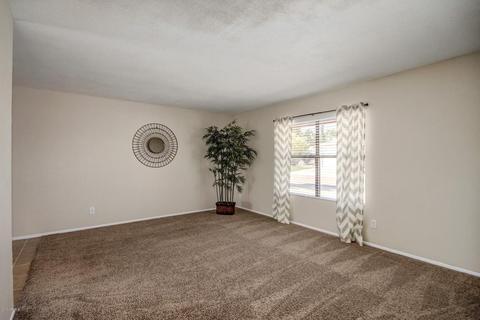 5137 E Shomi St, Phoenix, AZ 85044 photo 4