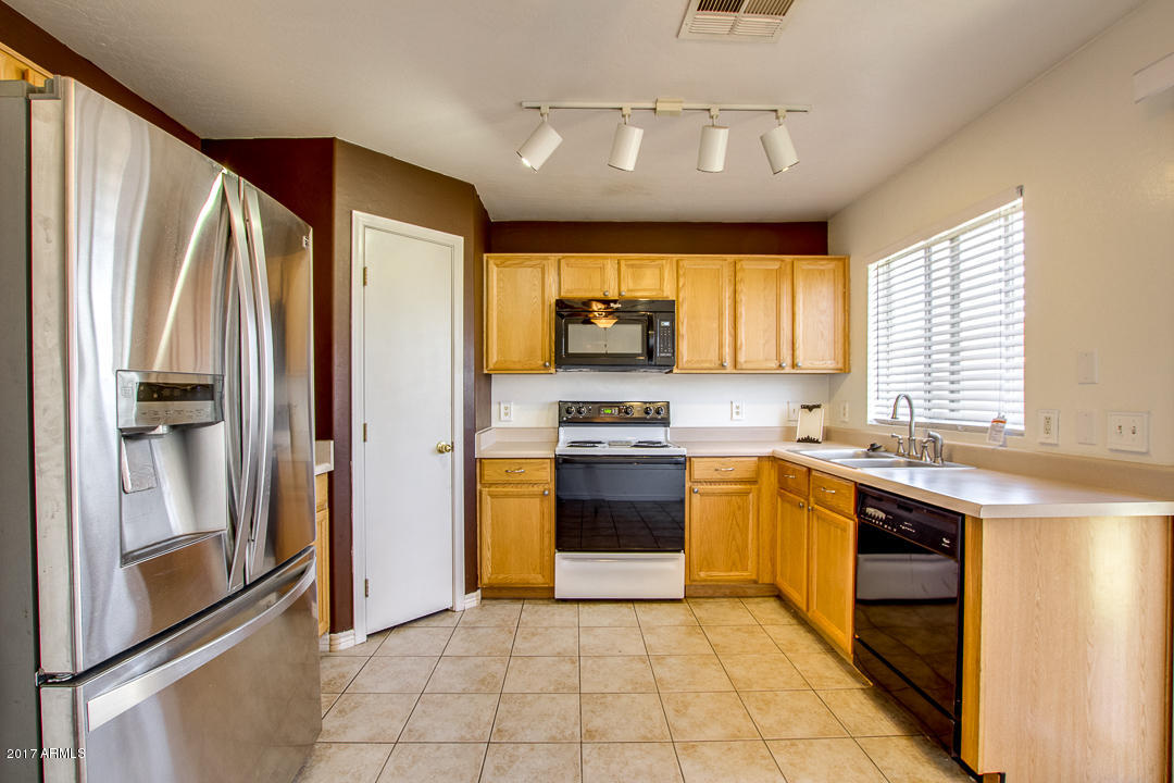 8702 E Knowles Ave, Mesa, AZ 85209 photo 12