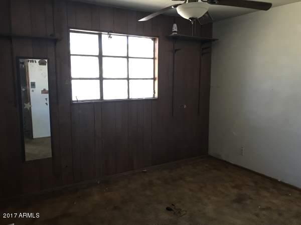 5607 N 35th Dr, Phoenix, AZ 85019 photo 12