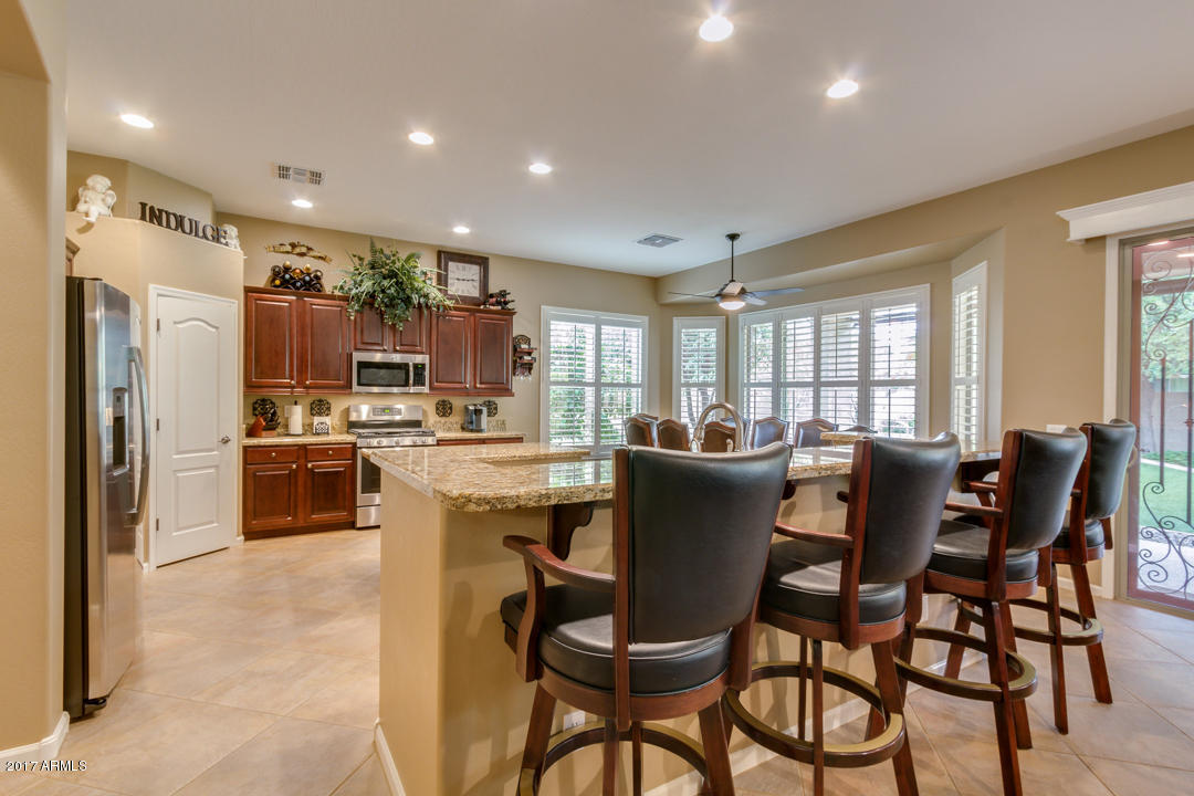 6450 S Trophy Ct, Gilbert, AZ 85298 photo 14