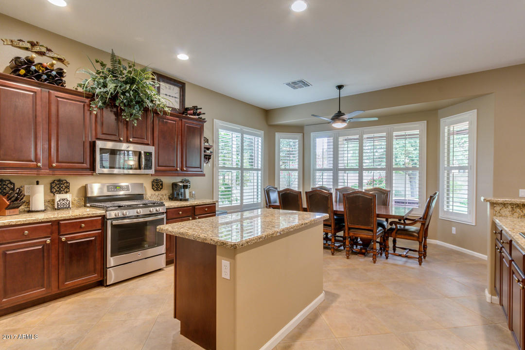 6450 S Trophy Ct, Gilbert, AZ 85298 photo 15