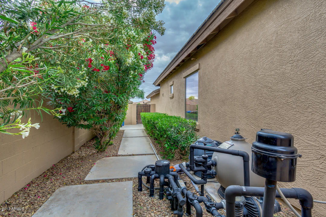 6450 S Trophy Ct, Gilbert, AZ 85298 photo 51