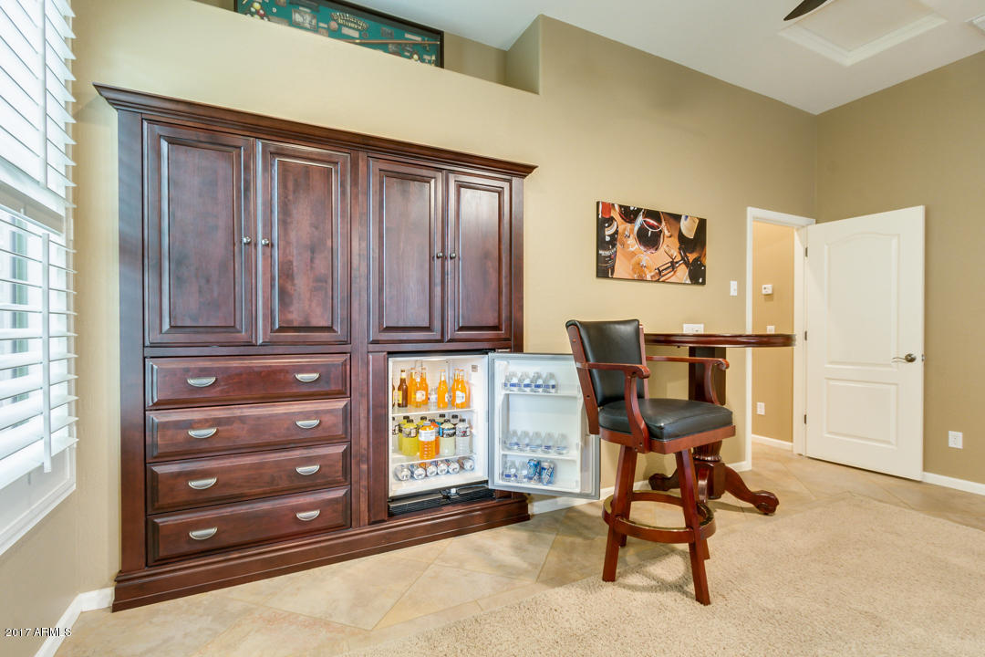 6450 S Trophy Ct, Gilbert, AZ 85298 photo 35