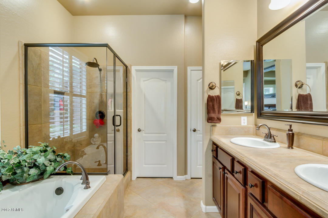 6450 S Trophy Ct, Gilbert, AZ 85298 photo 24