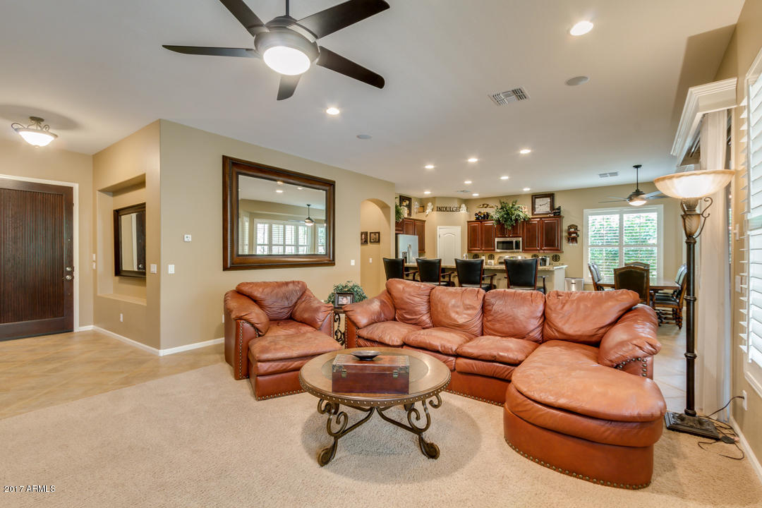 6450 S Trophy Ct, Gilbert, AZ 85298 photo 10
