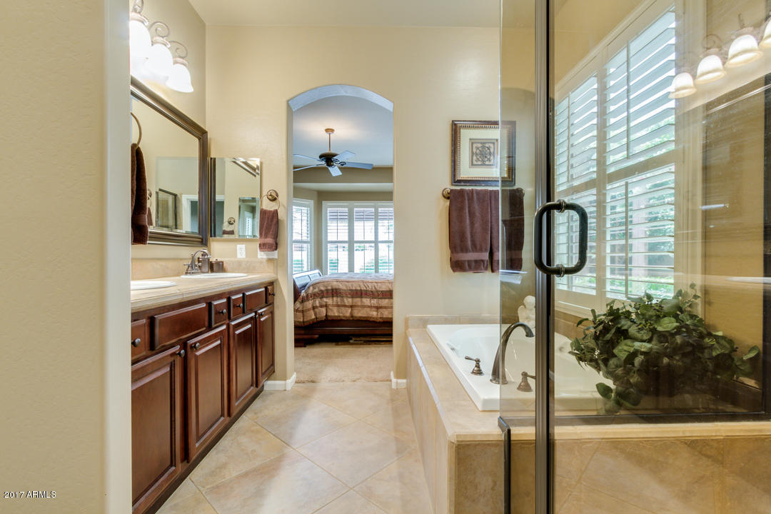 6450 S Trophy Ct, Gilbert, AZ 85298 photo 27