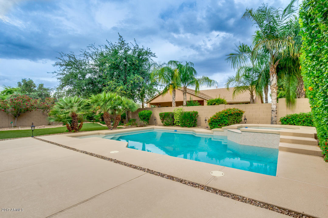 6450 S Trophy Ct, Gilbert, AZ 85298 photo 42