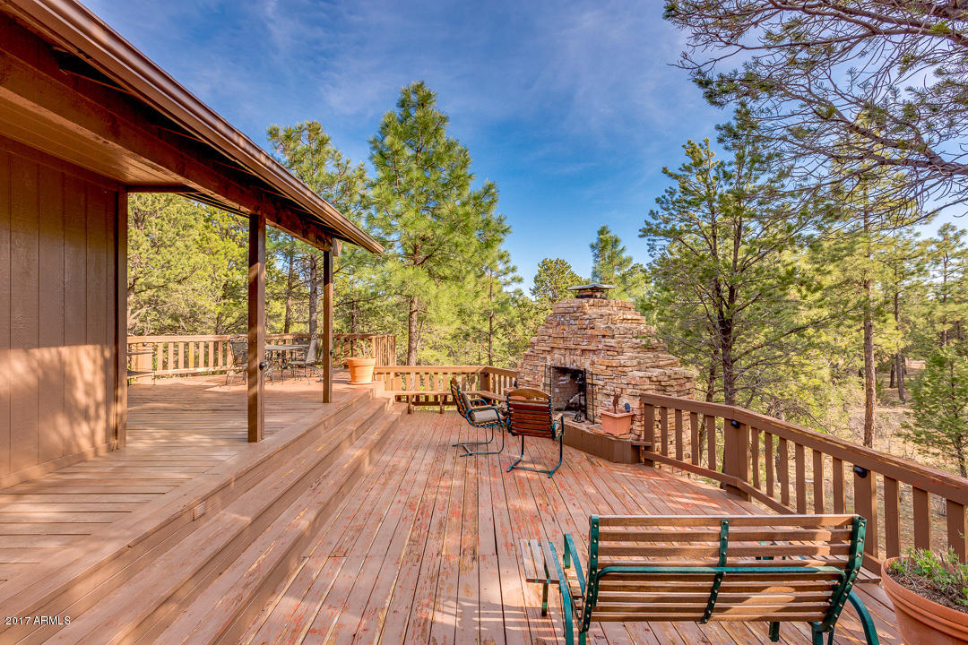 2871 Fourpoint Rd, Overgaard, AZ 85933 photo 9