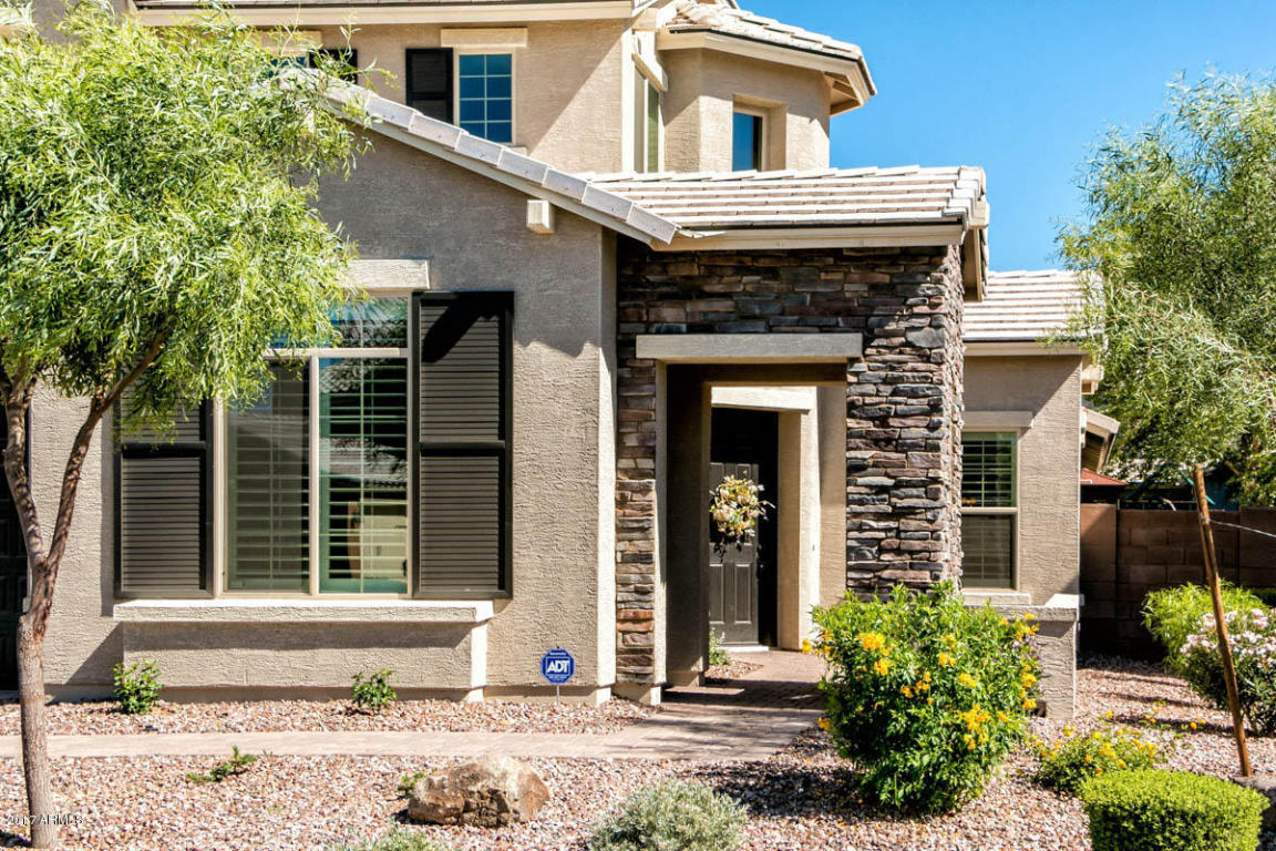 2215 E Indian Wells Dr, Gilbert, AZ 85298 photo 3