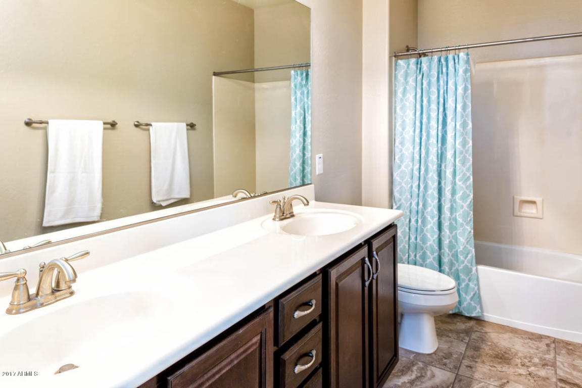 2215 E Indian Wells Dr, Gilbert, AZ 85298 photo 25