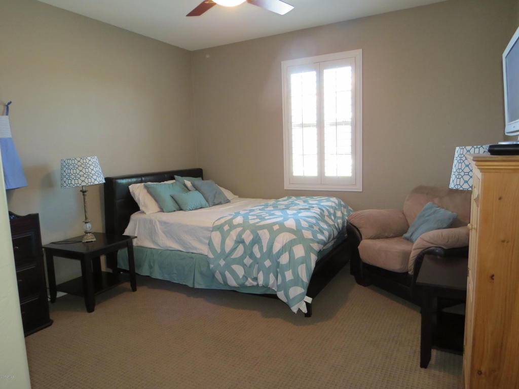 849 E Devon Rd, Gilbert, AZ 85296 photo 16