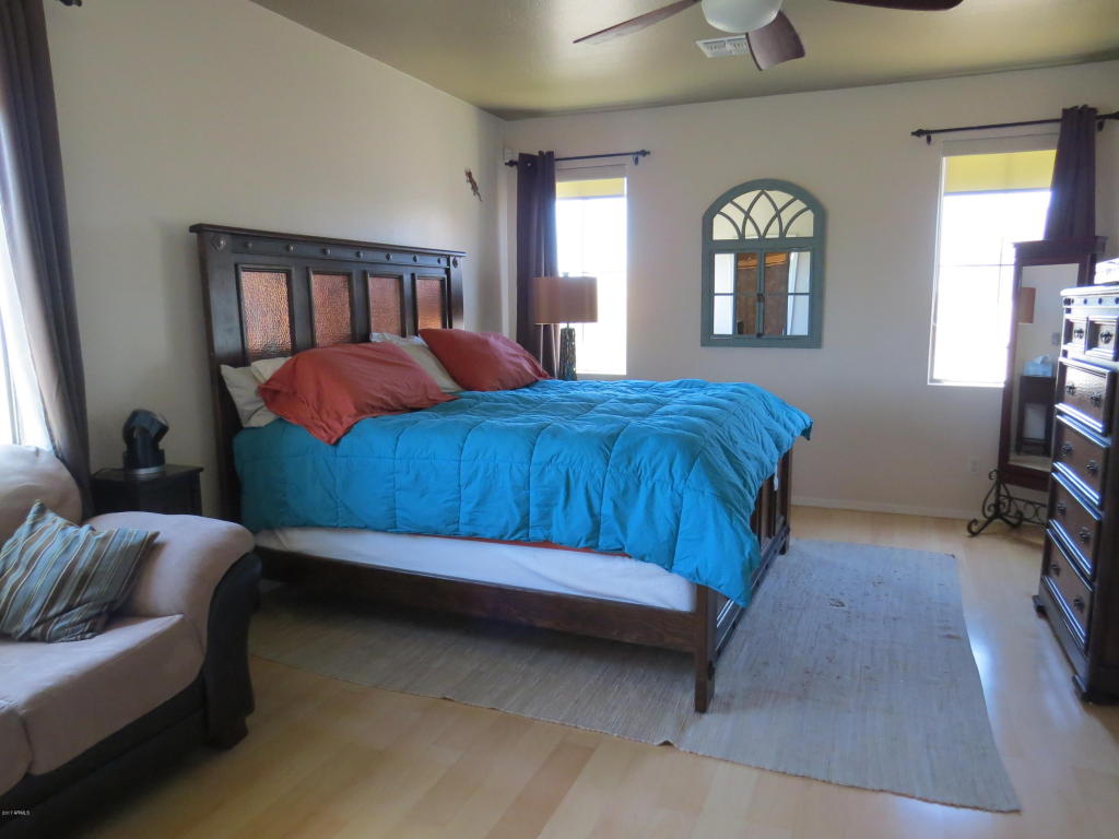 849 E Devon Rd, Gilbert, AZ 85296 photo 10