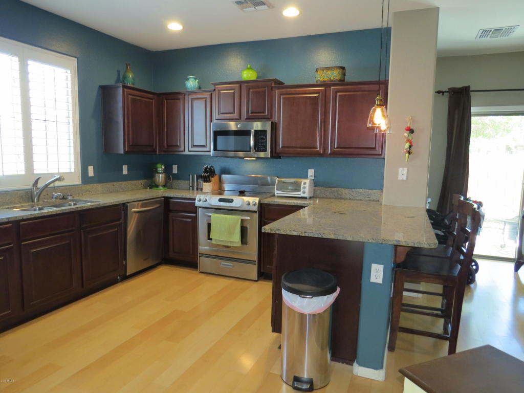 849 E Devon Rd, Gilbert, AZ 85296 photo 4