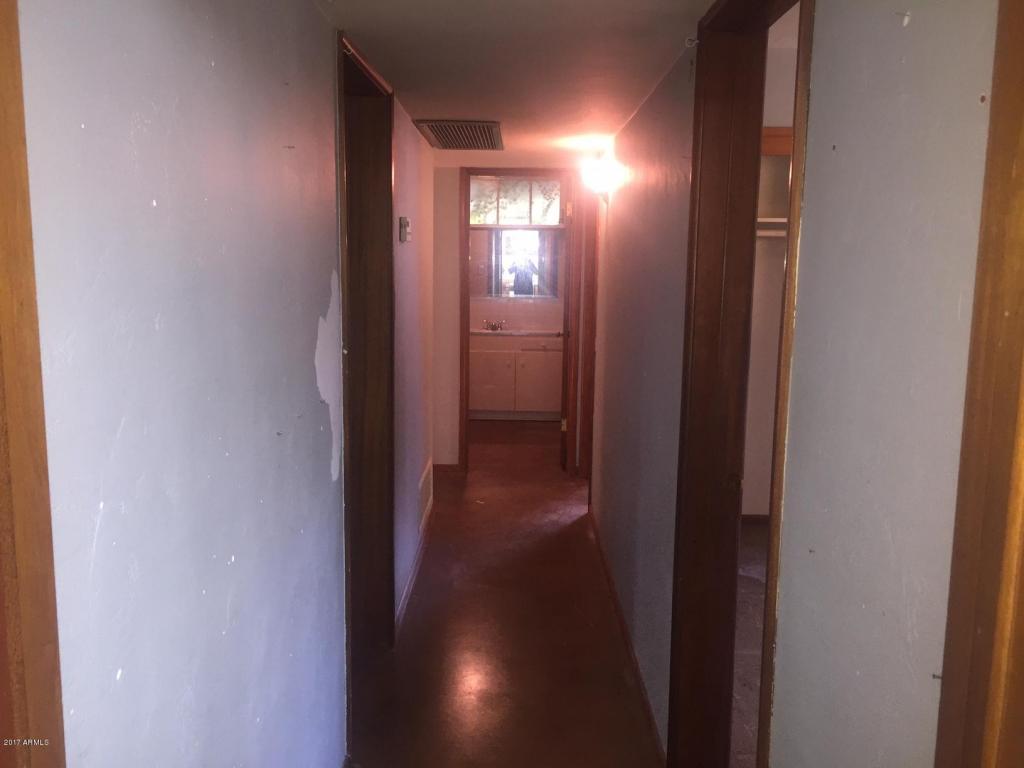 4033 E Pinchot Ave, Phoenix, AZ 85018 photo 9