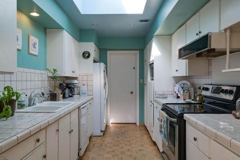 5302 E Palomino Rd, Phoenix, AZ 85018 photo 14