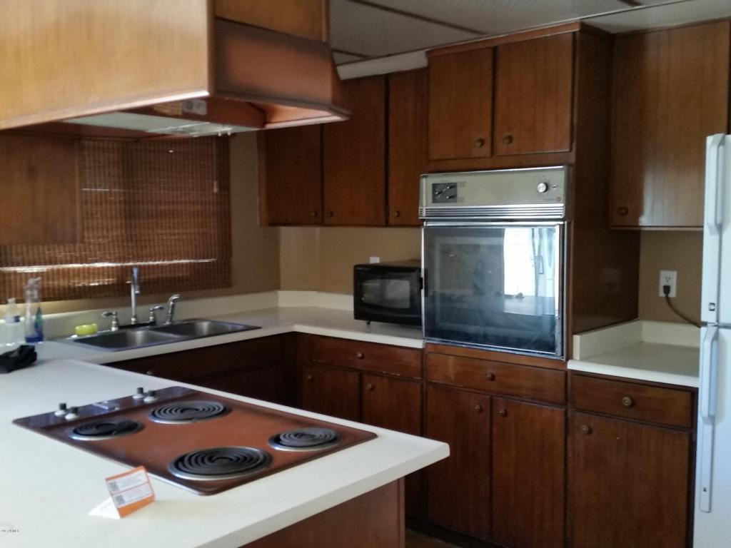 2952 E Clarendon Ave, Phoenix, AZ 85016 photo 2