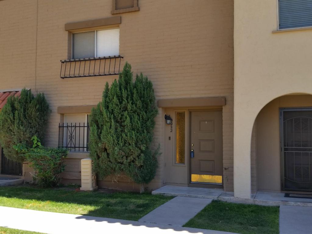 2952 E Clarendon Ave, Phoenix, AZ 85016 photo 1