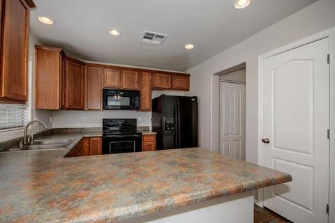 2548 E Megan St, Gilbert, AZ 85295 photo 8