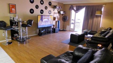 414 E Colgate Dr, Tempe, AZ 85283 photo 5