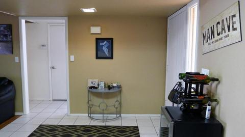 414 E Colgate Dr, Tempe, AZ 85283 photo 3