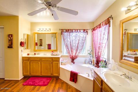 1649 W Commerce Ave, Gilbert, AZ 85233 photo 13
