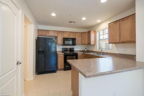 3024 E Megan St, Gilbert, AZ 85295 photo 8