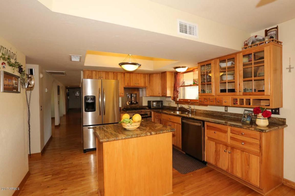 2419 E Turquoise Dr, Phoenix, AZ 85028 photo 12