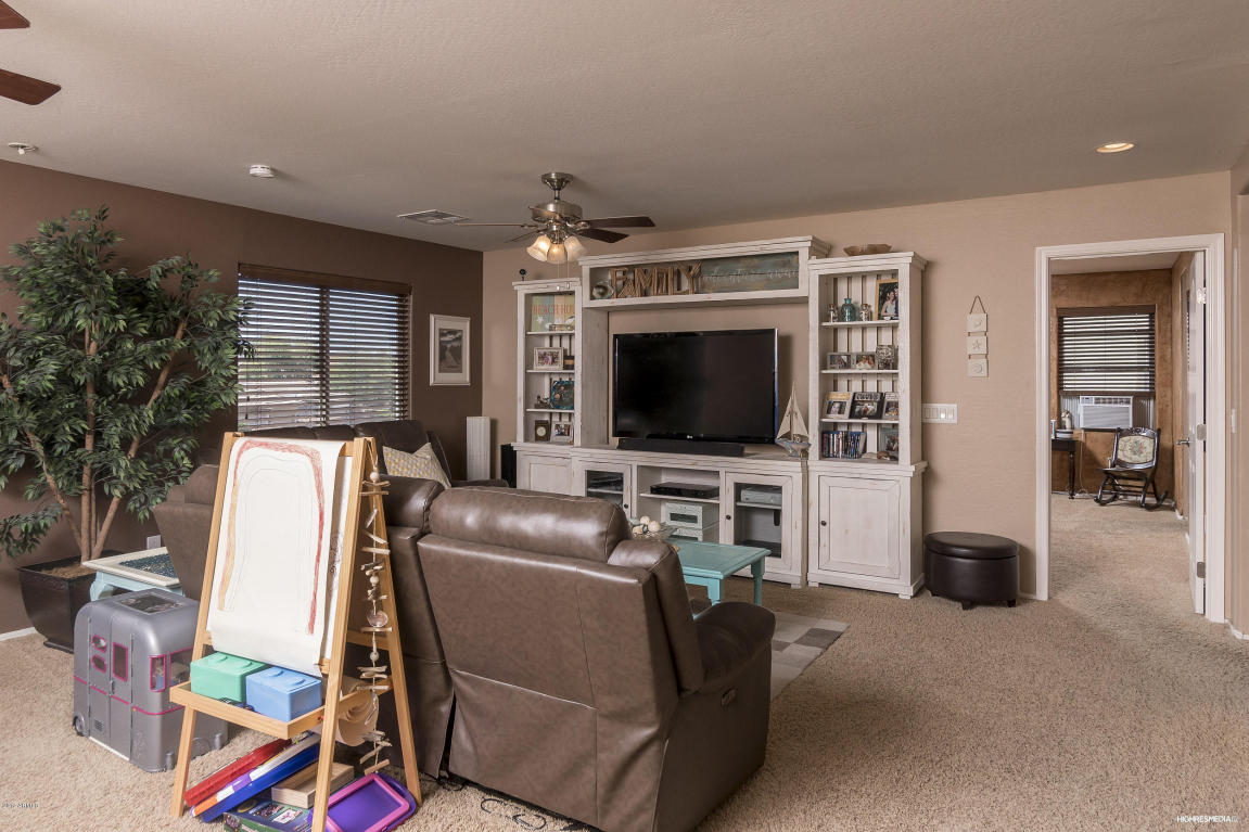 2768 E Del Rio St, Gilbert, AZ 85295 photo 10
