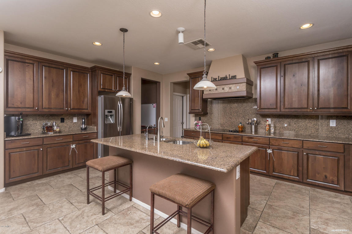 2768 E Del Rio St, Gilbert, AZ 85295 photo 2