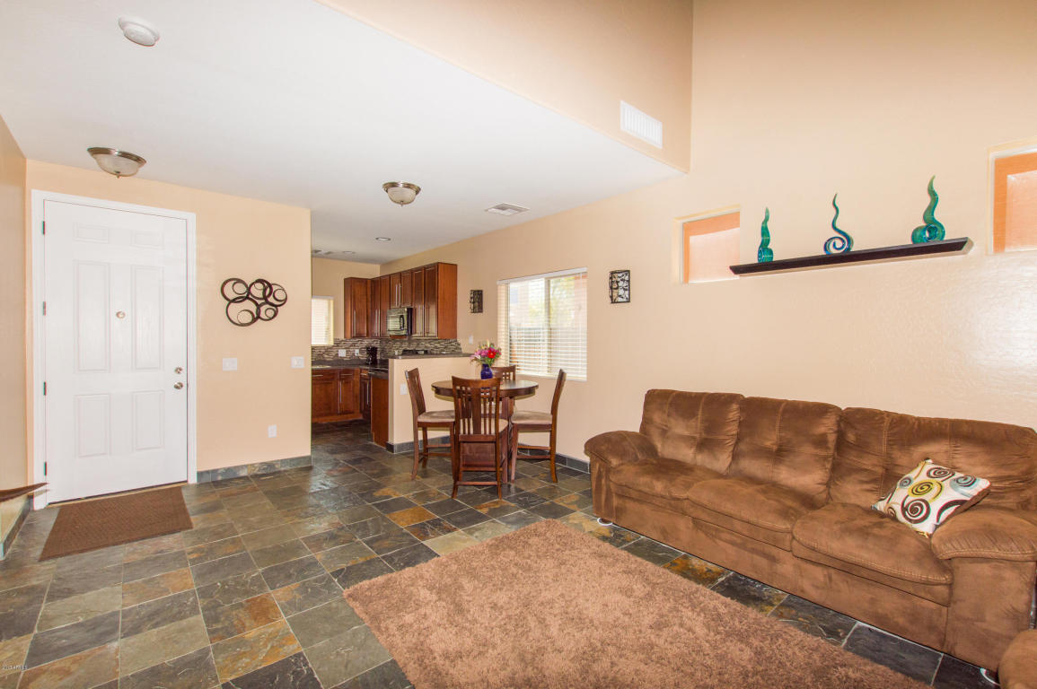 246 S Aaron --, Mesa, AZ 85208 photo 4