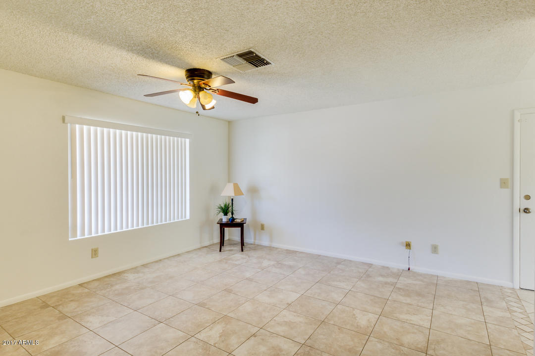 844 E Hope St, Mesa, AZ 85203 photo 2