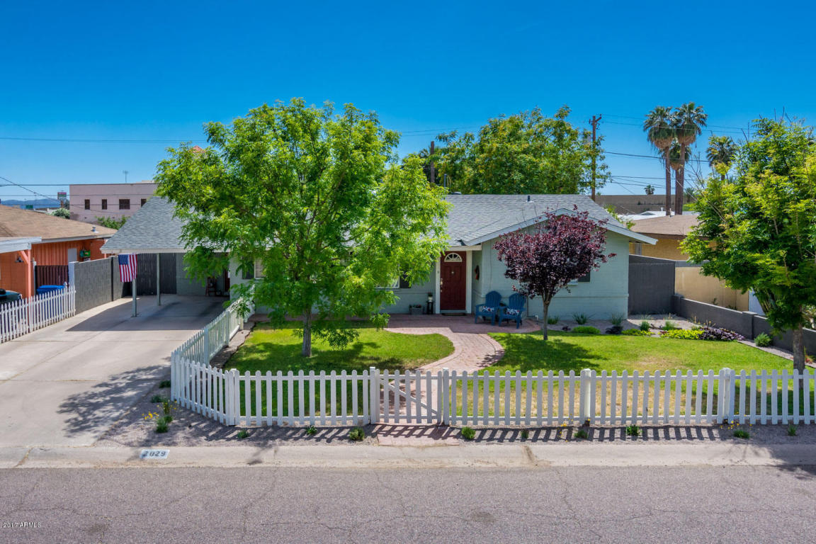 2029 Earll Dr, Phoenix, AZ 85016 photo 1