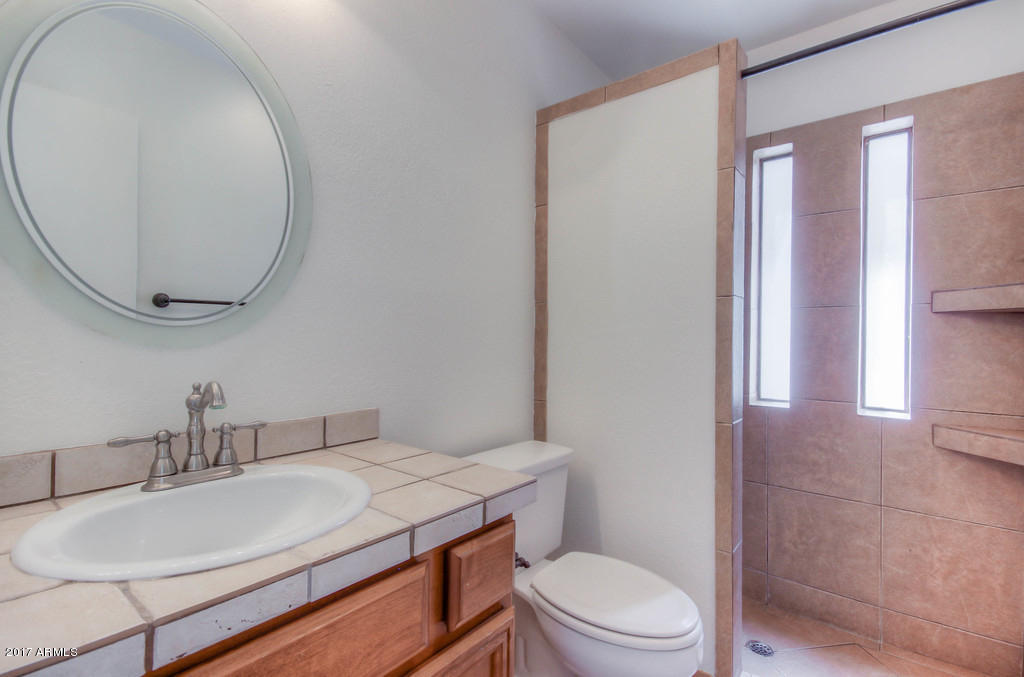 1018 E Bluefield Ave, Phoenix, AZ 85022 photo 11