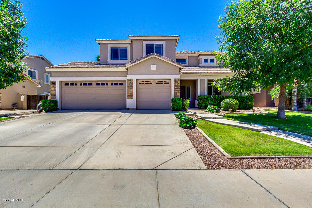 3445 E Mayberry Ct, Gilbert, AZ 85297 photo 1