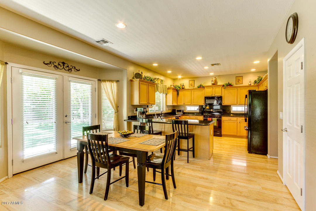 3445 E Mayberry Ct, Gilbert, AZ 85297 photo 12